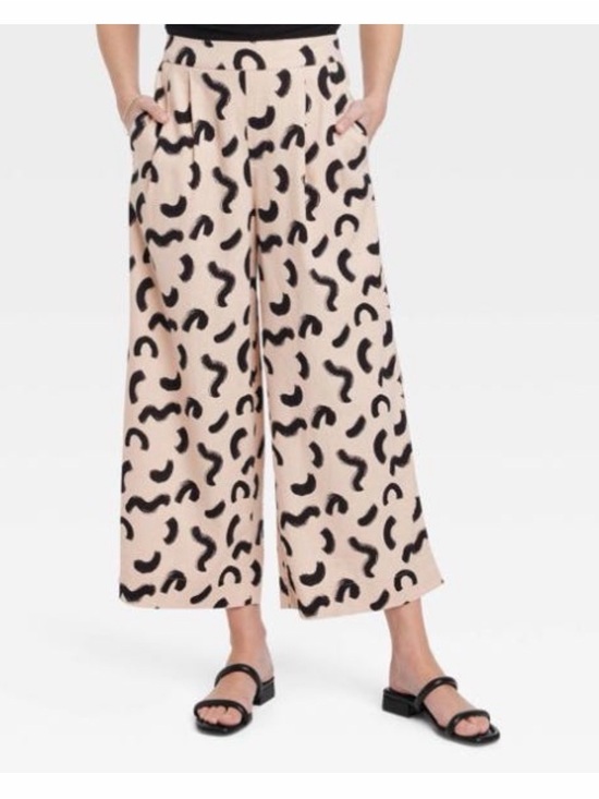 a new day Pants - Wide-Leg Pants in light pink w/ Black Abstract Spots